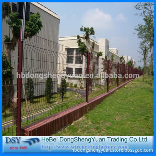 Hot Sale Curvel PVC Coated Galvanized 3D Curvel Welded Wire Mesh Fence